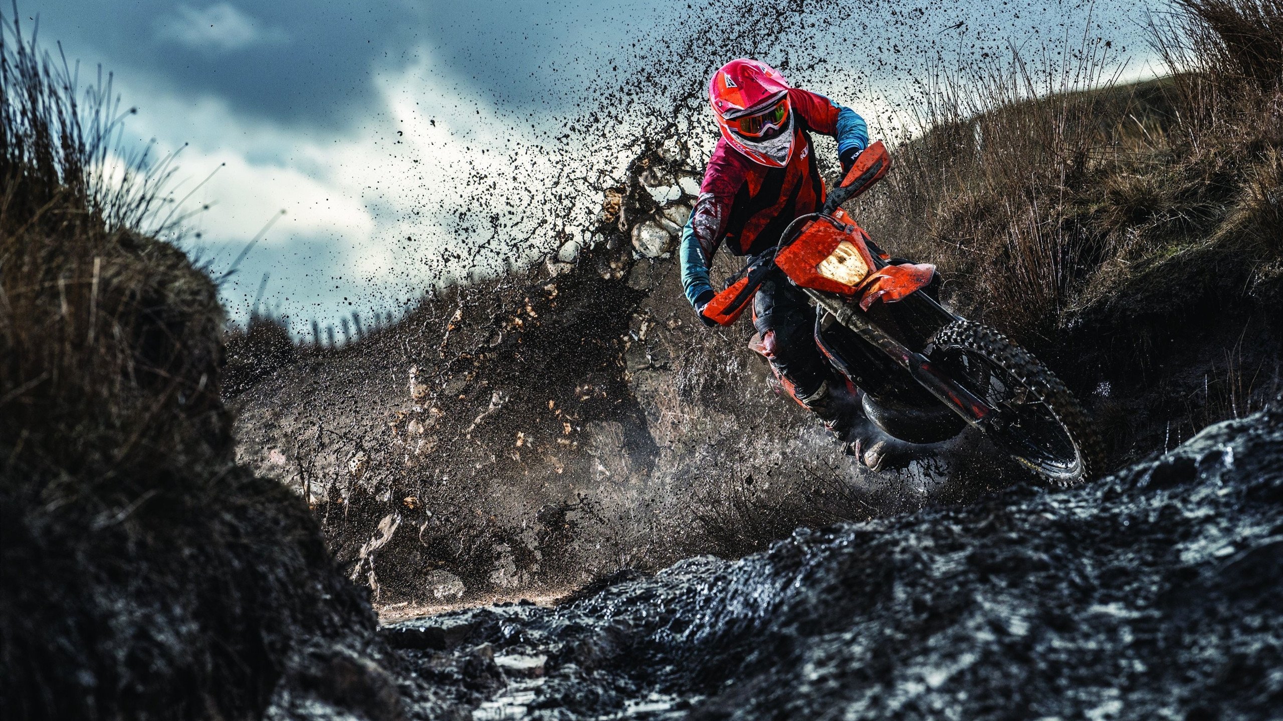 fb体育官网入口-独行侠三分火力爆发,单场命中纪录刷新队史,独行侠领先30分被逆转